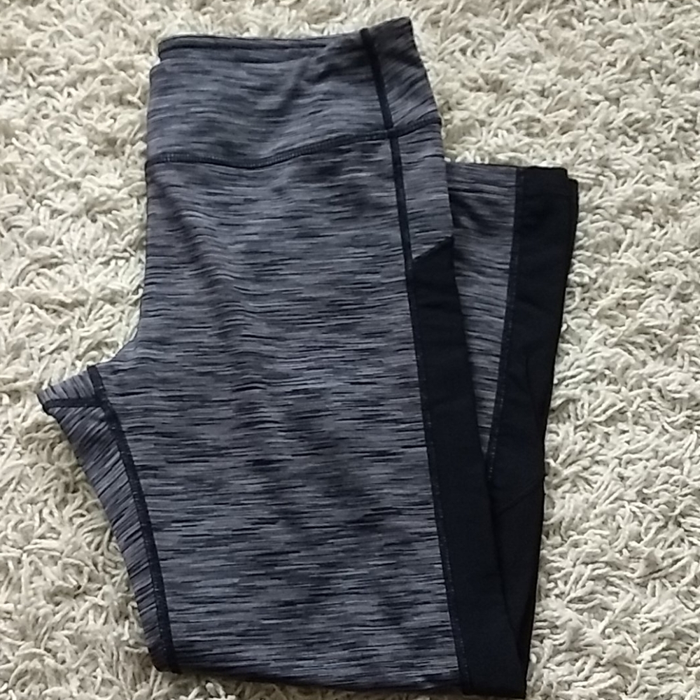 Aspire Crop Leggings